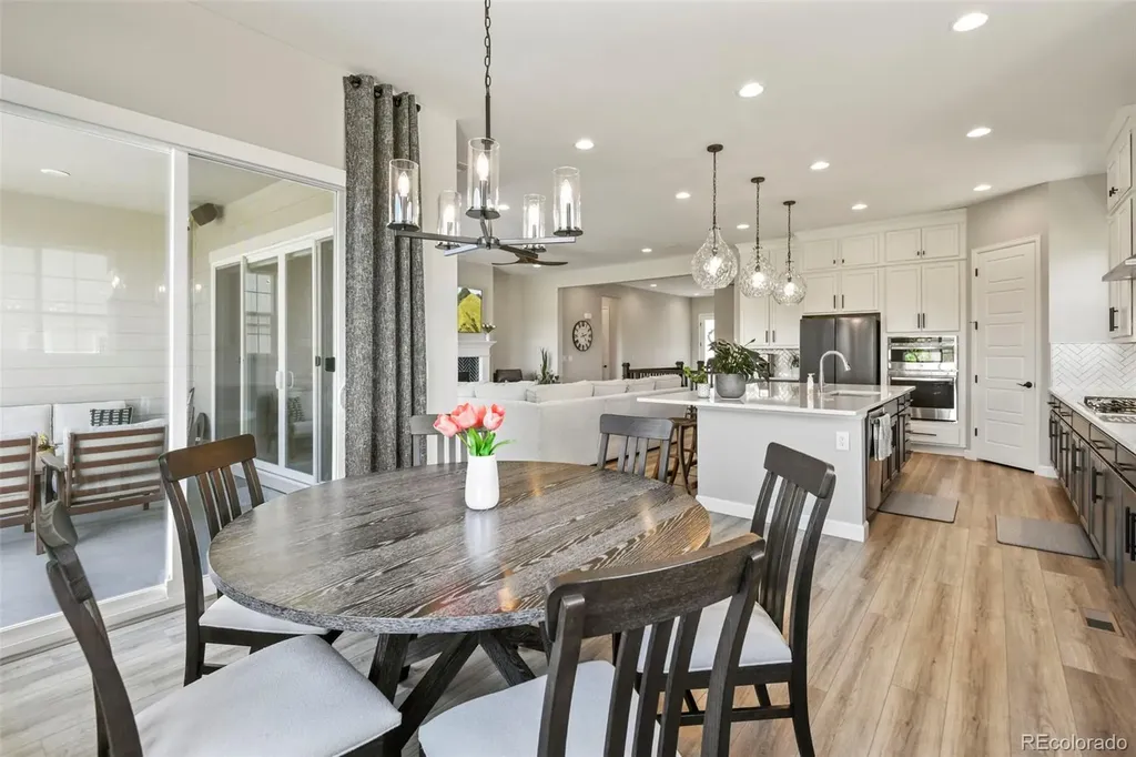 7000 S White Crow Way Aurora CO 80016