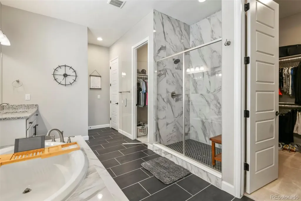 7000 S White Crow Way Aurora CO 80016