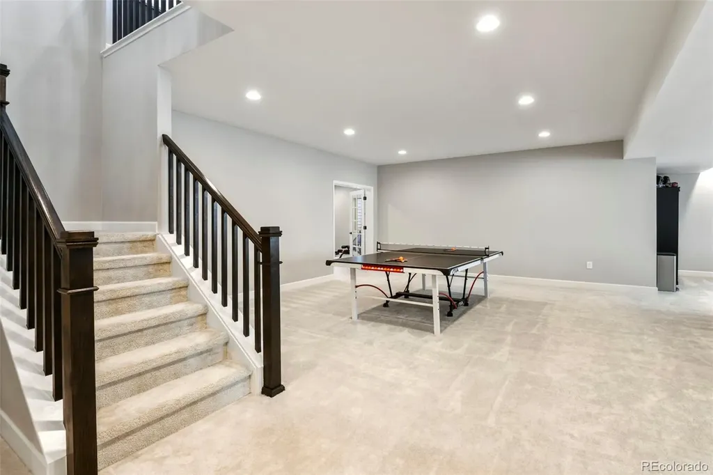7000 S White Crow Way Aurora CO 80016