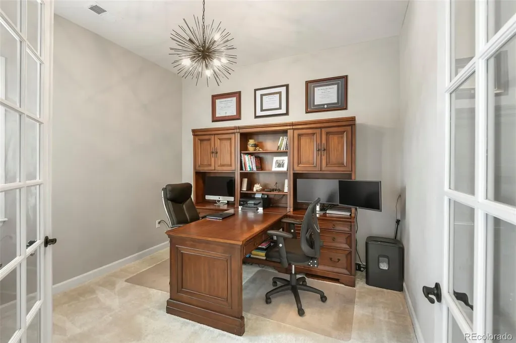 7000 S White Crow Way Aurora CO 80016