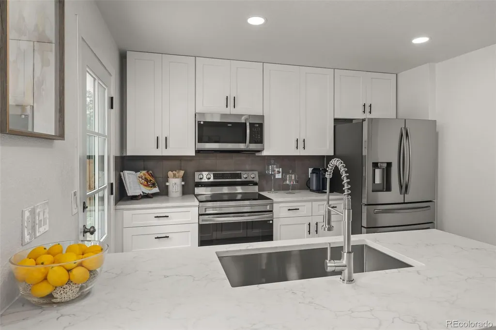 1742 Biscay Street Aurora CO 80011