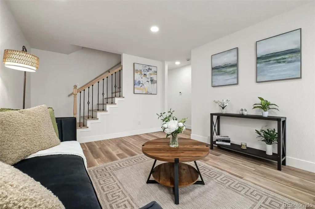 1742 Biscay Street Aurora CO 80011