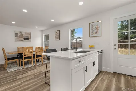 1742 Biscay Street Aurora CO 80011