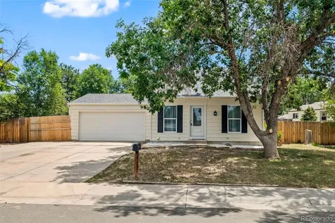 1742 Biscay Street Aurora CO 80011