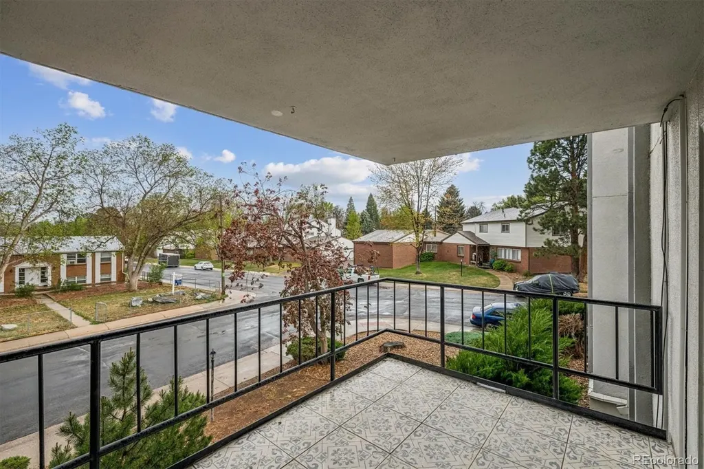 2375 S Linden Court Denver CO 80222