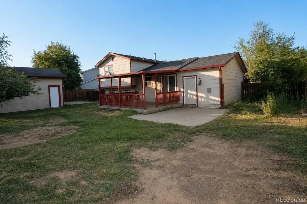 4581 Fraser Way Denver CO 80239