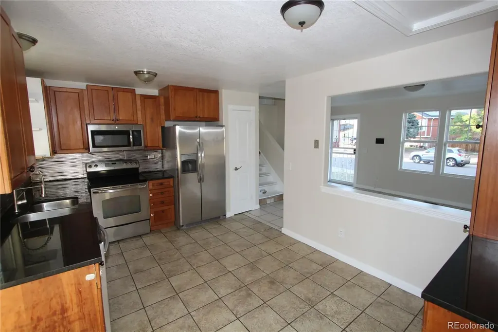 4581 Fraser Way Denver CO 80239