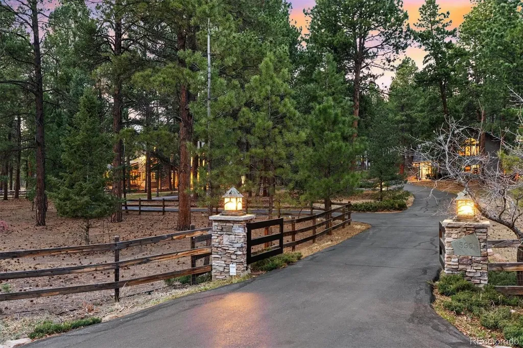 590 Grey Squirrel Way Franktown CO 80116
