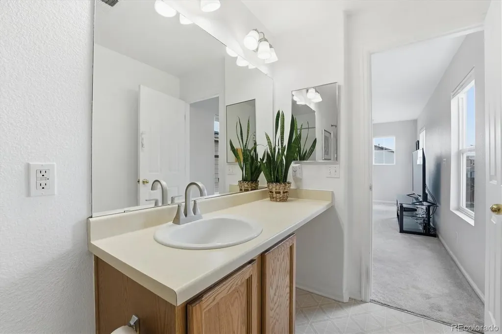 16097 Randolph Place Denver CO 80239