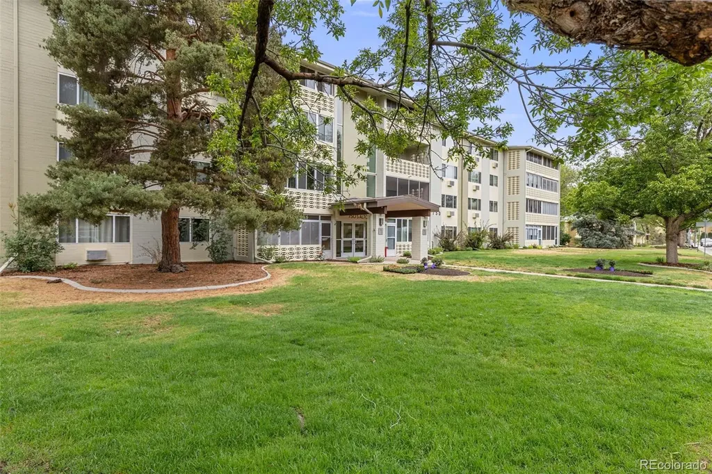 750 S Alton Way Denver CO 80247