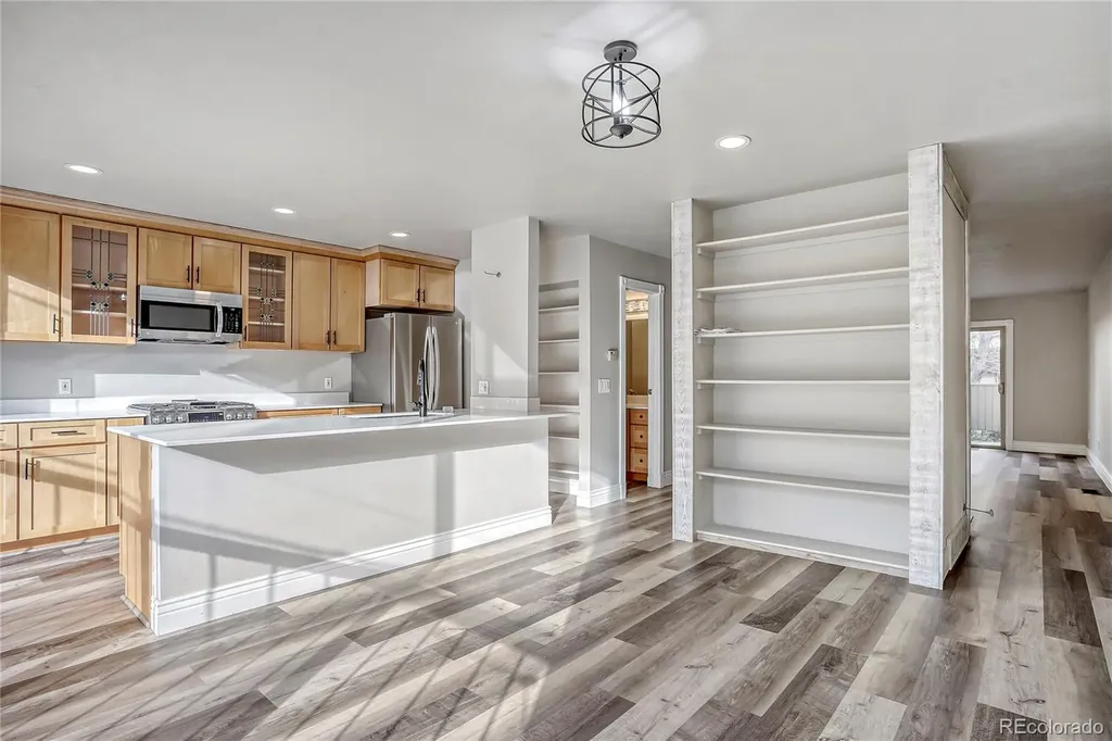 935 N Pennsylvania Street Denver CO 80203