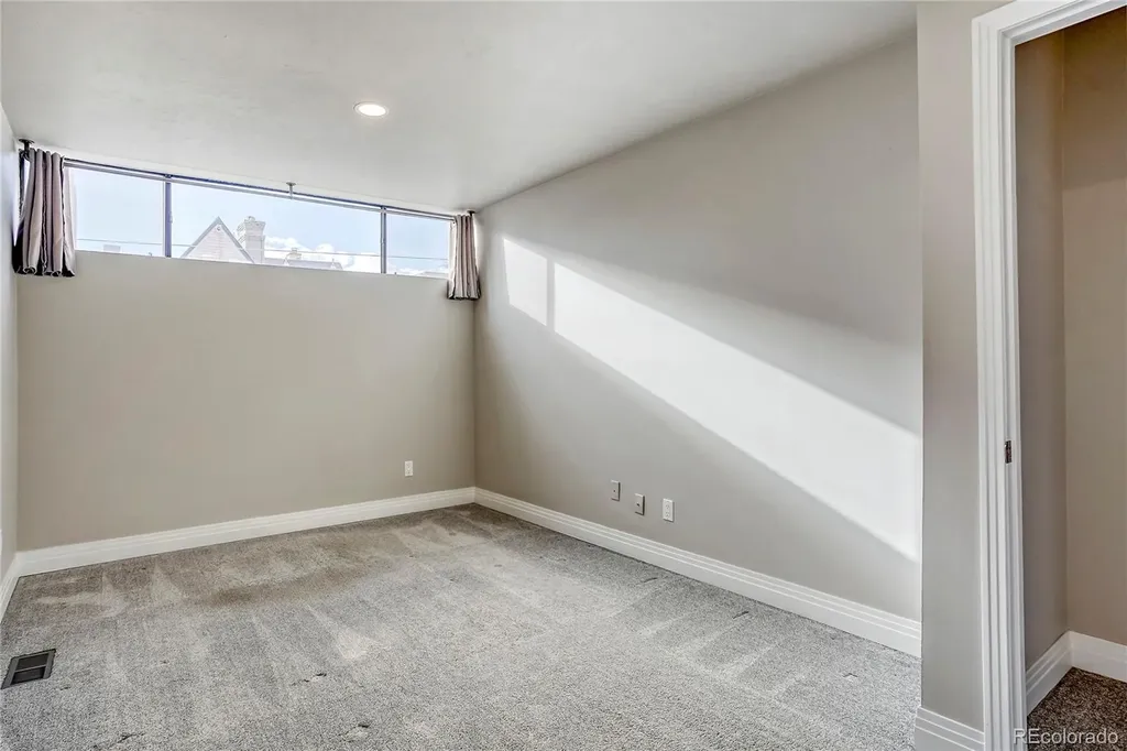 935 N Pennsylvania Street Denver CO 80203
