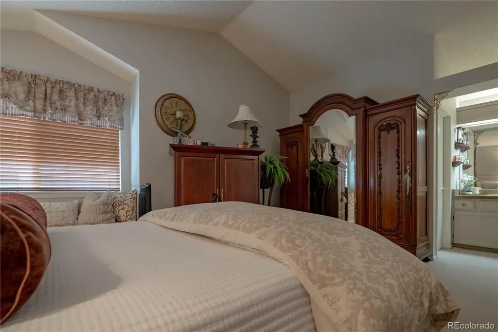 1258 Ridgeglen Way Littleton CO 80126