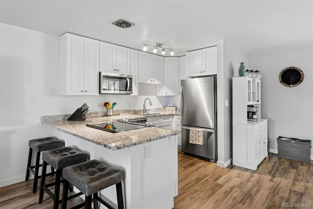 2245 W Vassar Avenue Englewood CO 80110