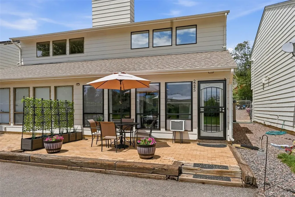 2245 W Vassar Avenue Englewood CO 80110