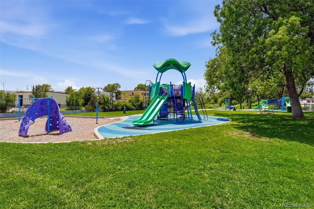 2245 W Vassar Avenue Englewood CO 80110
