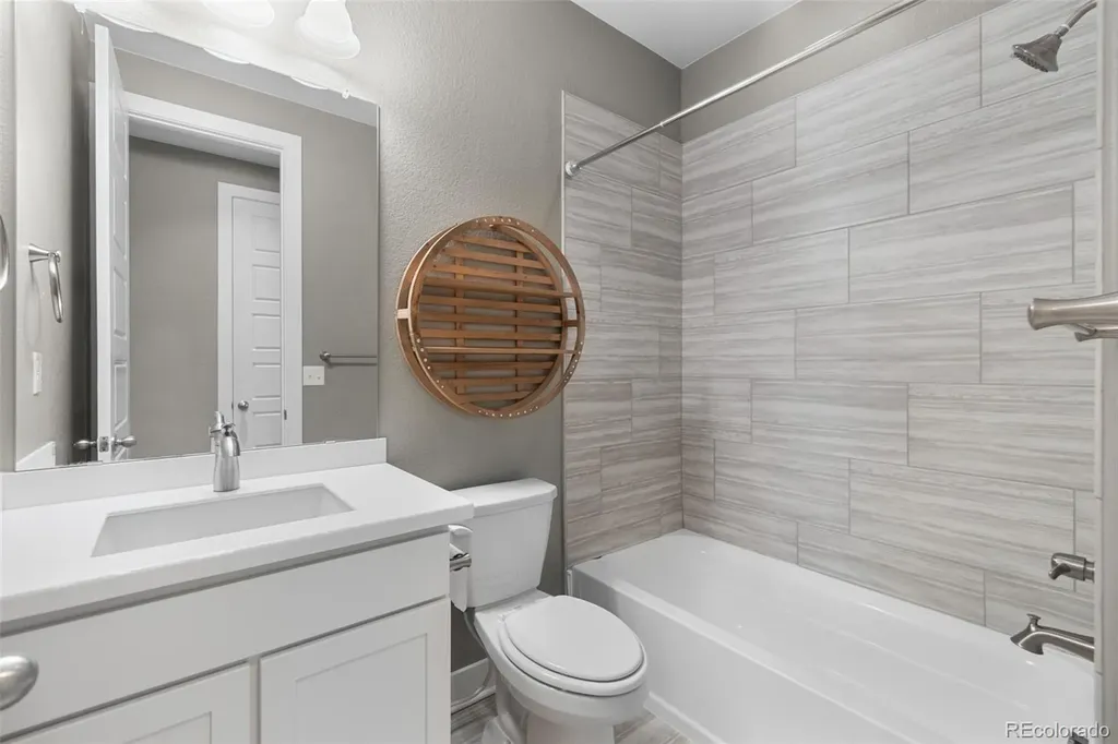 11918 Mountview Lane Broomfield CO 80021