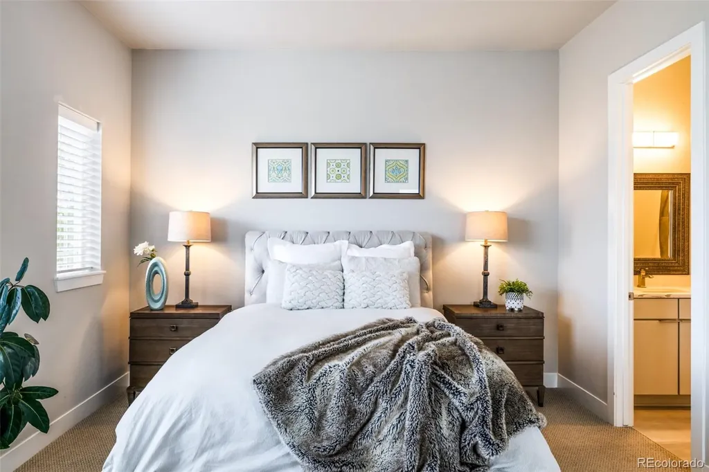 27681 E Lakeview Drive Aurora CO 80016