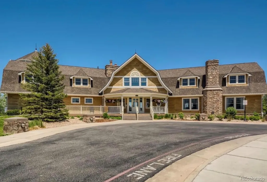 27681 E Lakeview Drive Aurora CO 80016