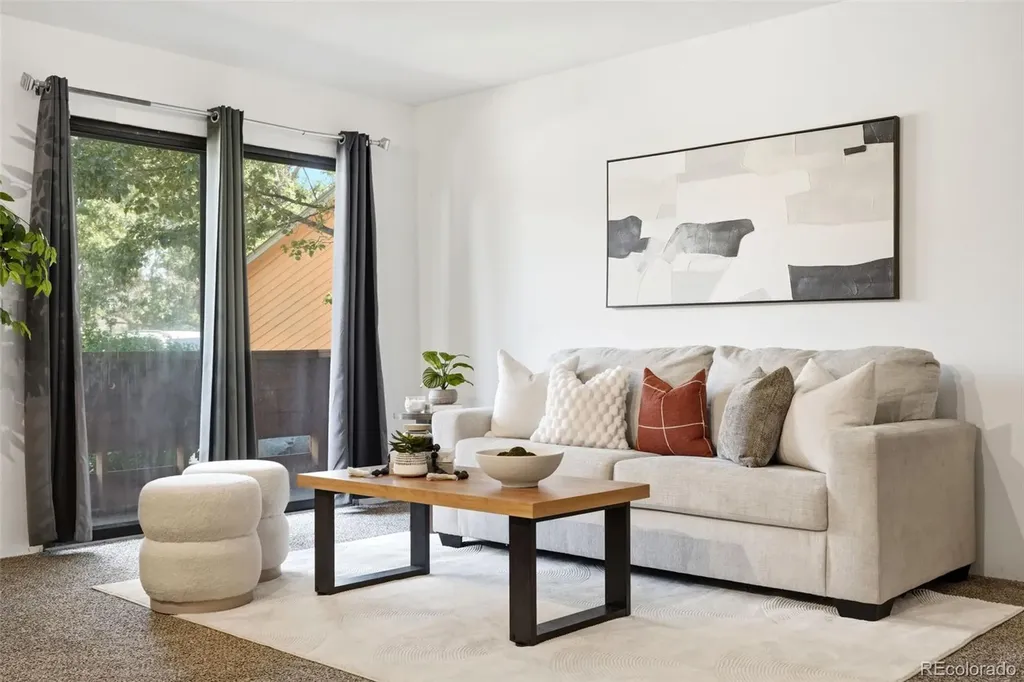3295 S Ammons Street Denver CO 80227