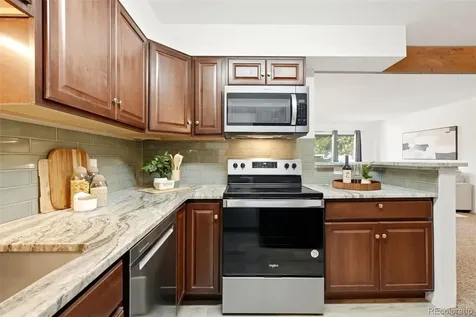 3295 S Ammons Street Lakewood CO 80227