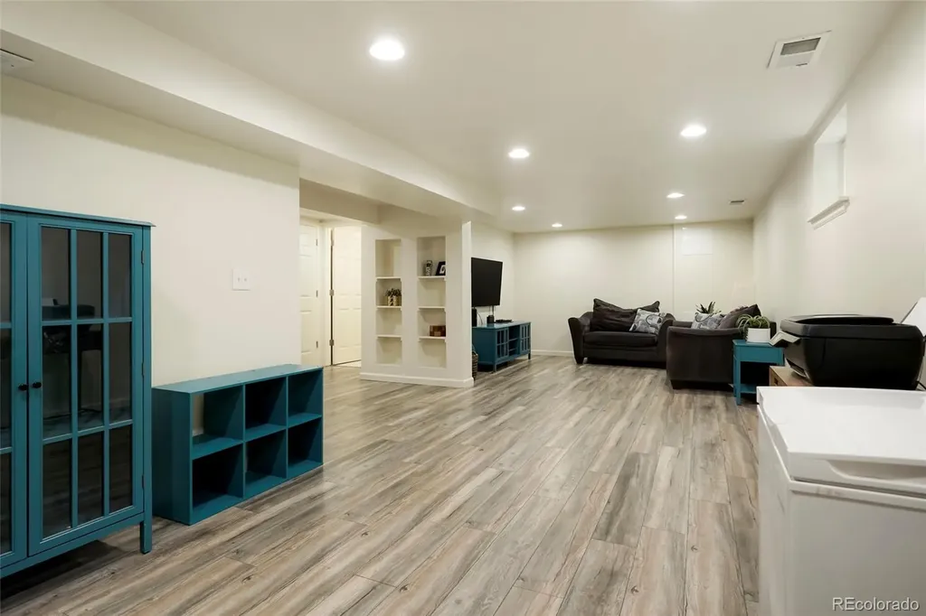 4425 Lowell Boulevard Denver CO 80211