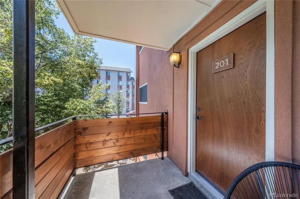 20 S Logan Street Denver CO 80209