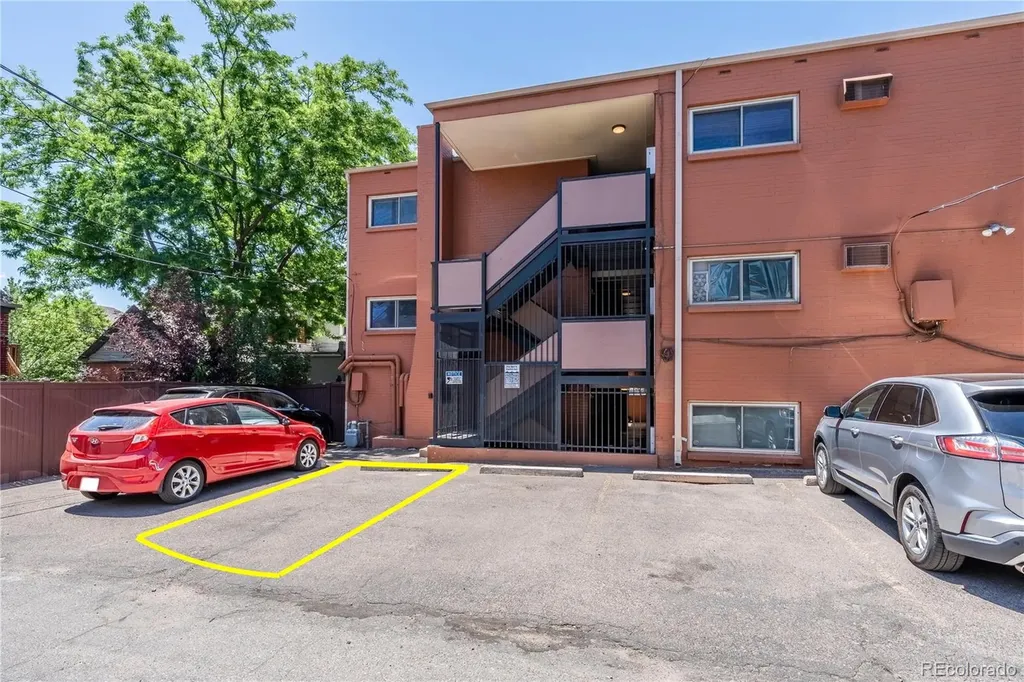 20 S Logan Street Denver CO 80209