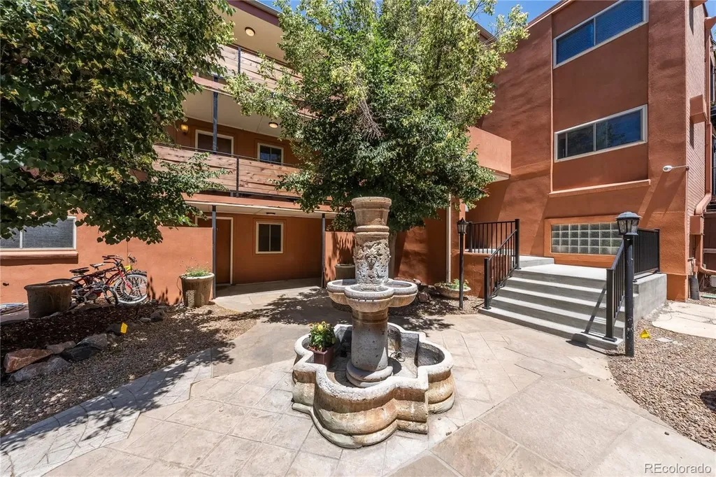 20 S Logan Street Denver CO 80209