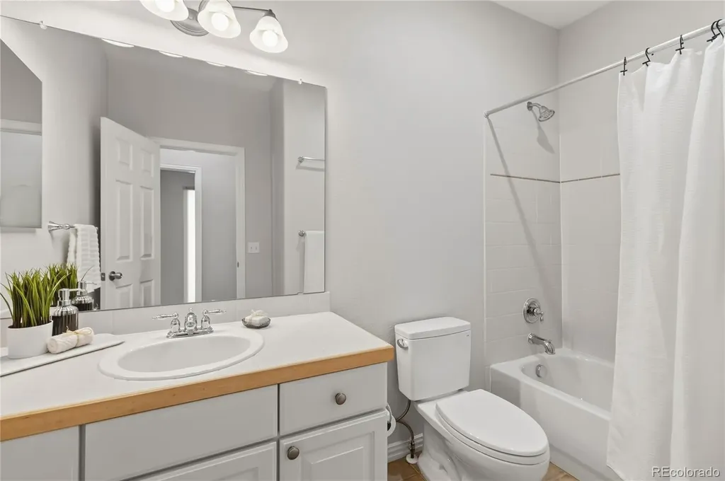 5943 S Xenophon Court Littleton CO 80127