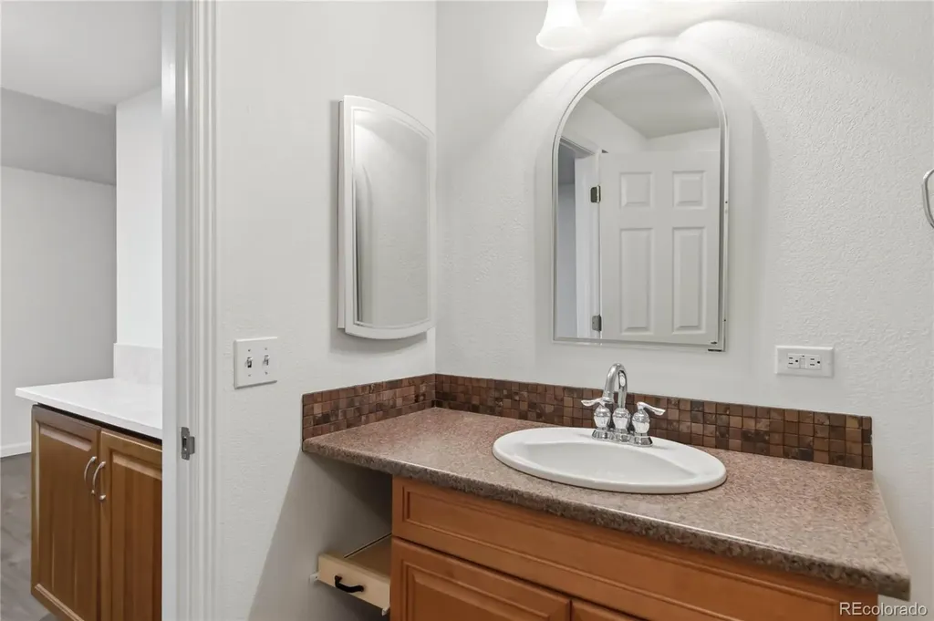 5943 S Xenophon Court Littleton CO 80127