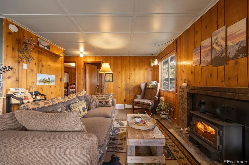 31327 Kings Valley W Conifer CO 80433