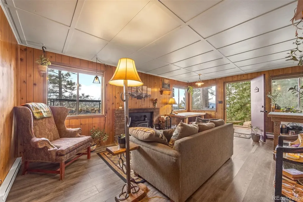 31327 Kings Valley W Conifer CO 80433