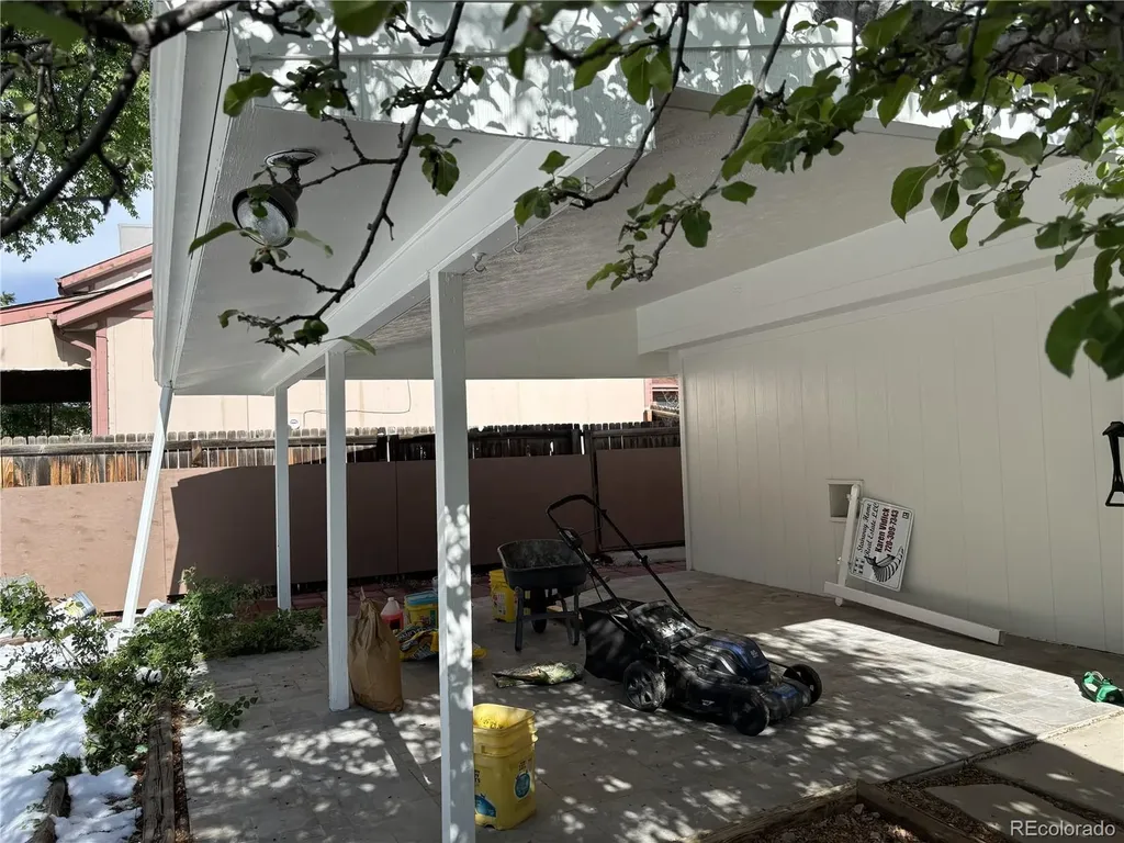 6228 W 69th Avenue Arvada CO 80003