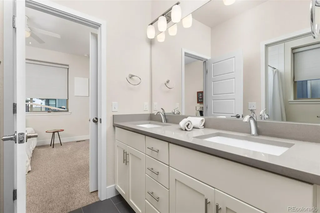9103 E 61st Place Denver CO 80238