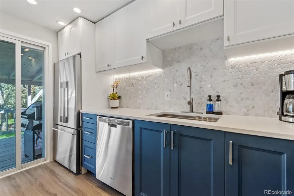 13436 Fitzsimons Way Aurora CO 80011
