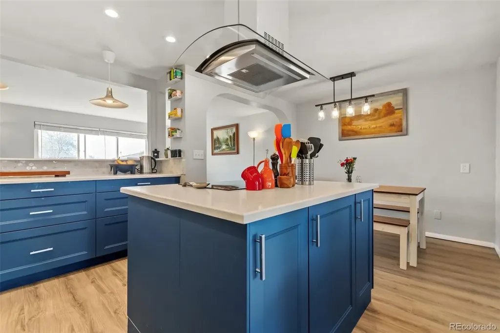13436 Fitzsimons Way Aurora CO 80011