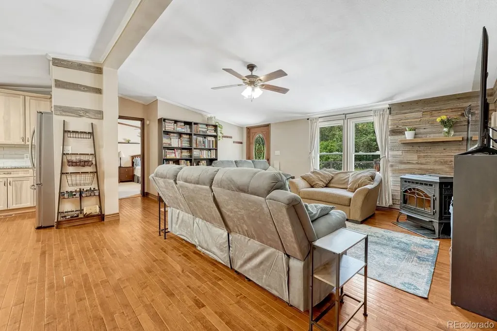 9306 S Curtis Road Larkspur CO 80118