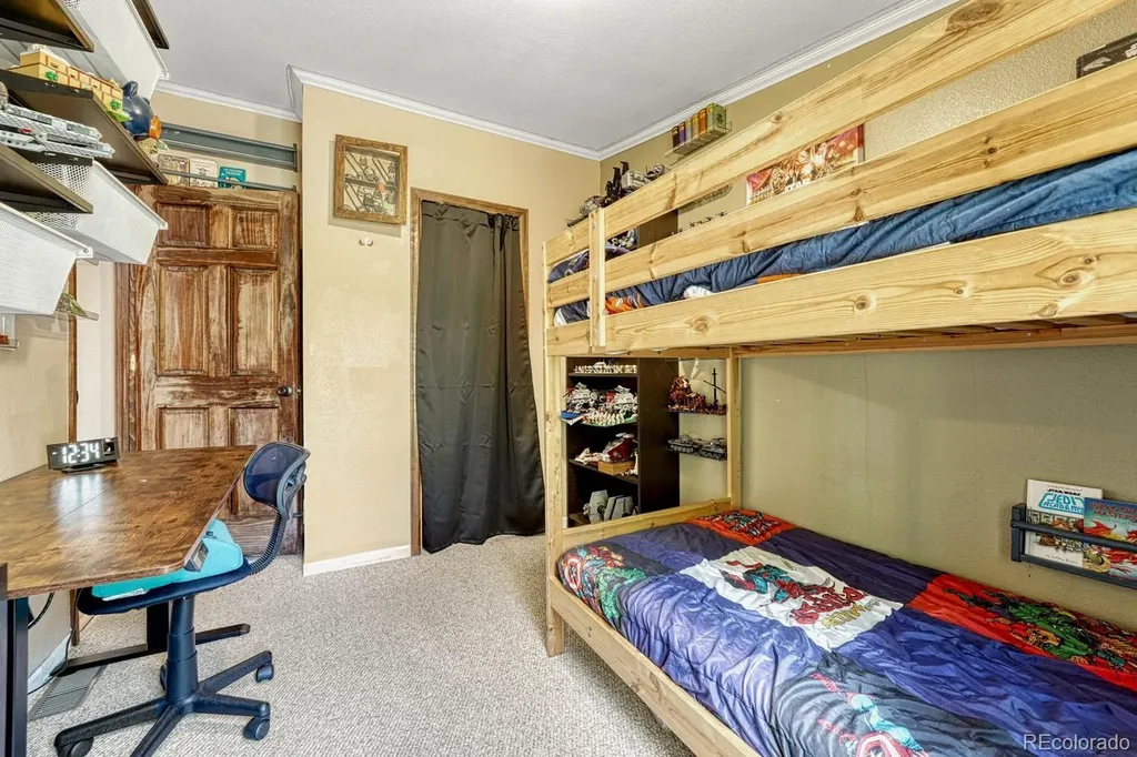 9306 S Curtis Road Larkspur CO 80118