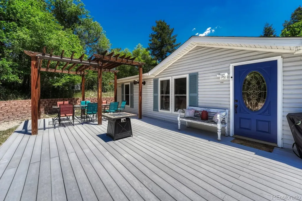 9306 S Curtis Road Larkspur CO 80118