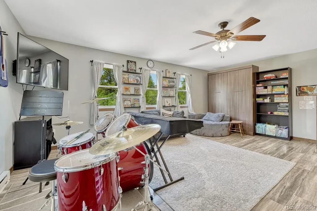 9306 S Curtis Road Larkspur CO 80118