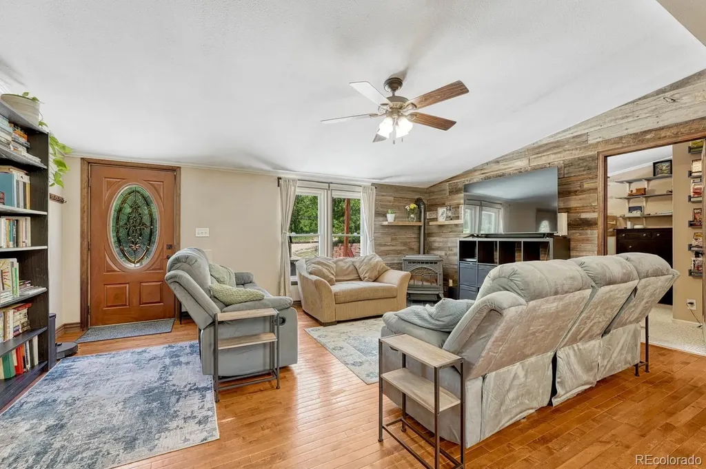 9306 S Curtis Road Larkspur CO 80118