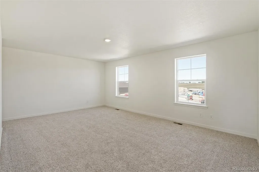 9877 Danube Court Commerce City CO 80022