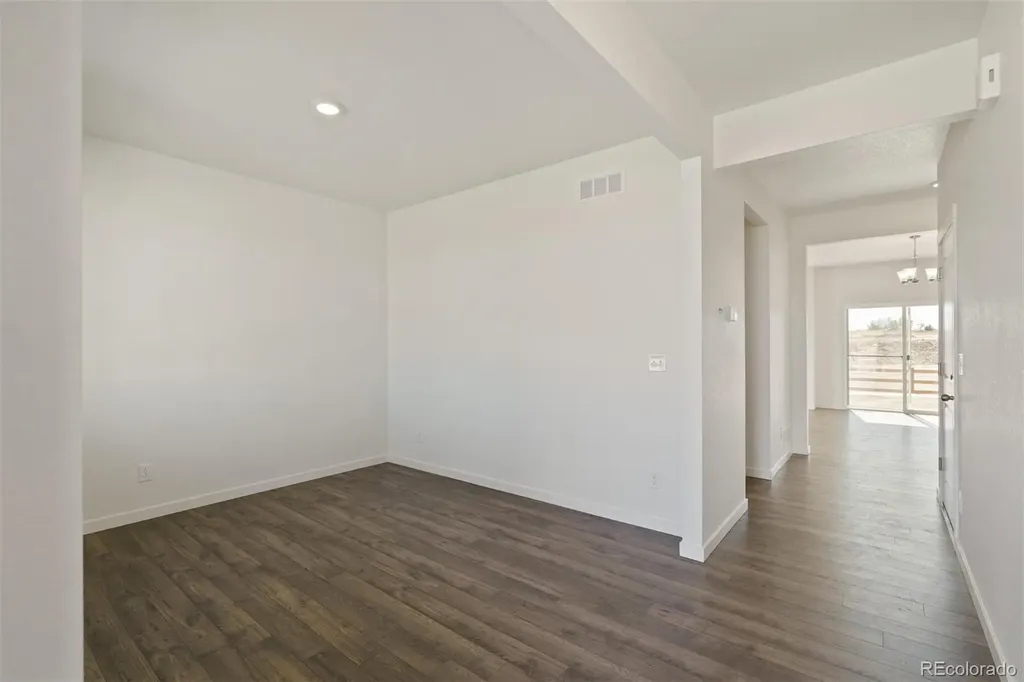 9877 Danube Court Commerce City CO 80022