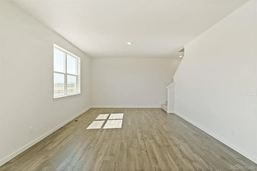 9877 Danube Court Commerce City CO 80022