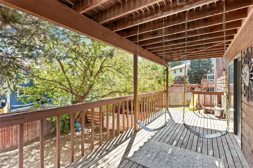 11261 Quivas Loop Denver CO 80234