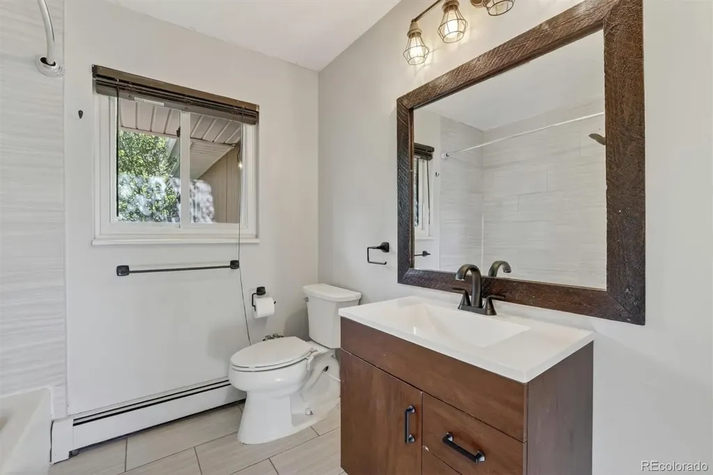 3168 S Holly Street Denver CO 80222