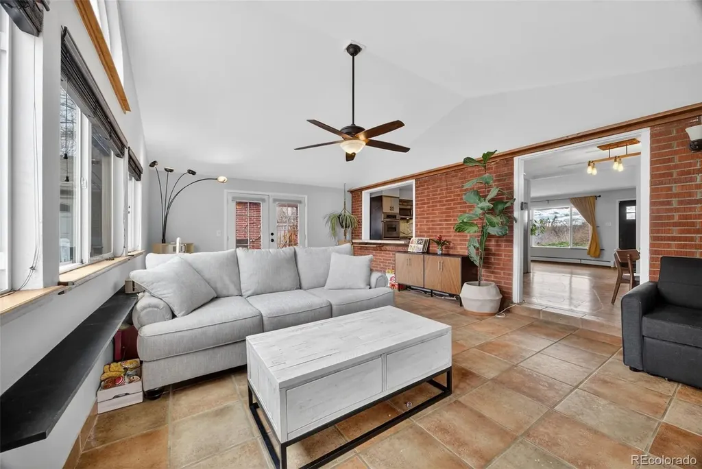 3168 S Holly Street Denver CO 80222