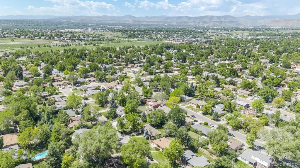 6067 Owens Street Arvada CO 80004