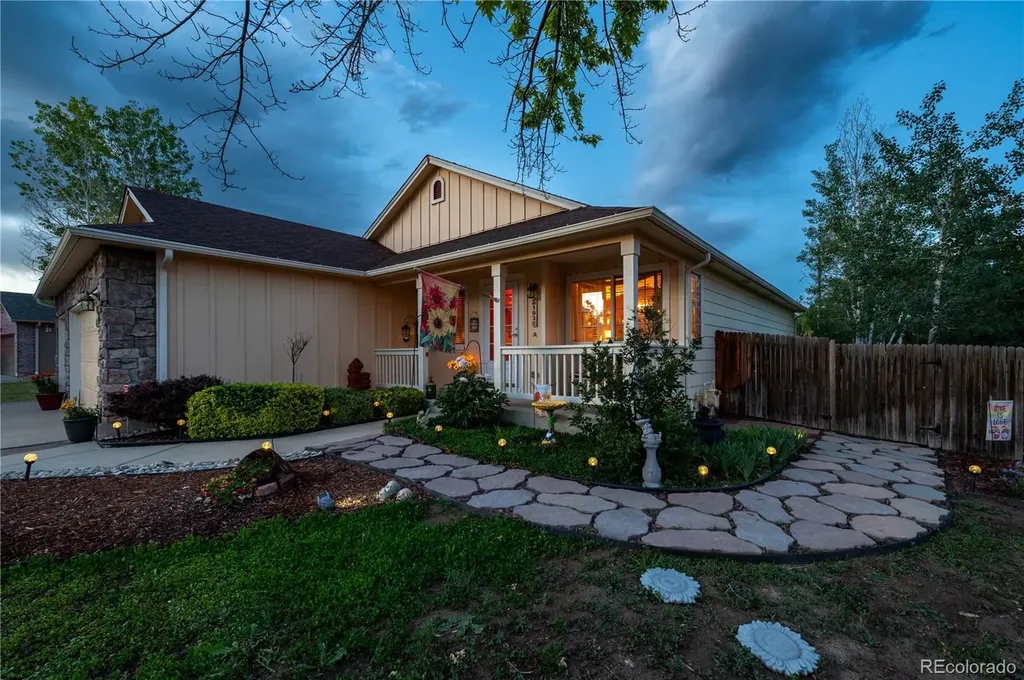 103 Red Oak Court Erie CO 80516